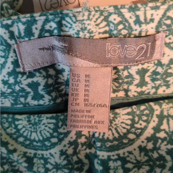 Forever 21 patterned slacks - Picture 4 of 4